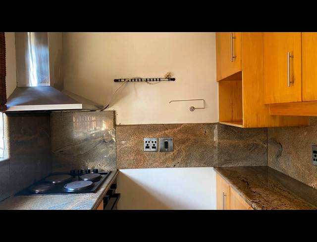 3 BEDROOM FLAT TO LET IN GLENWOOD